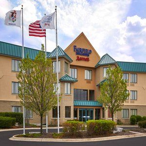 Fairfield And Chicago Hotel 3*