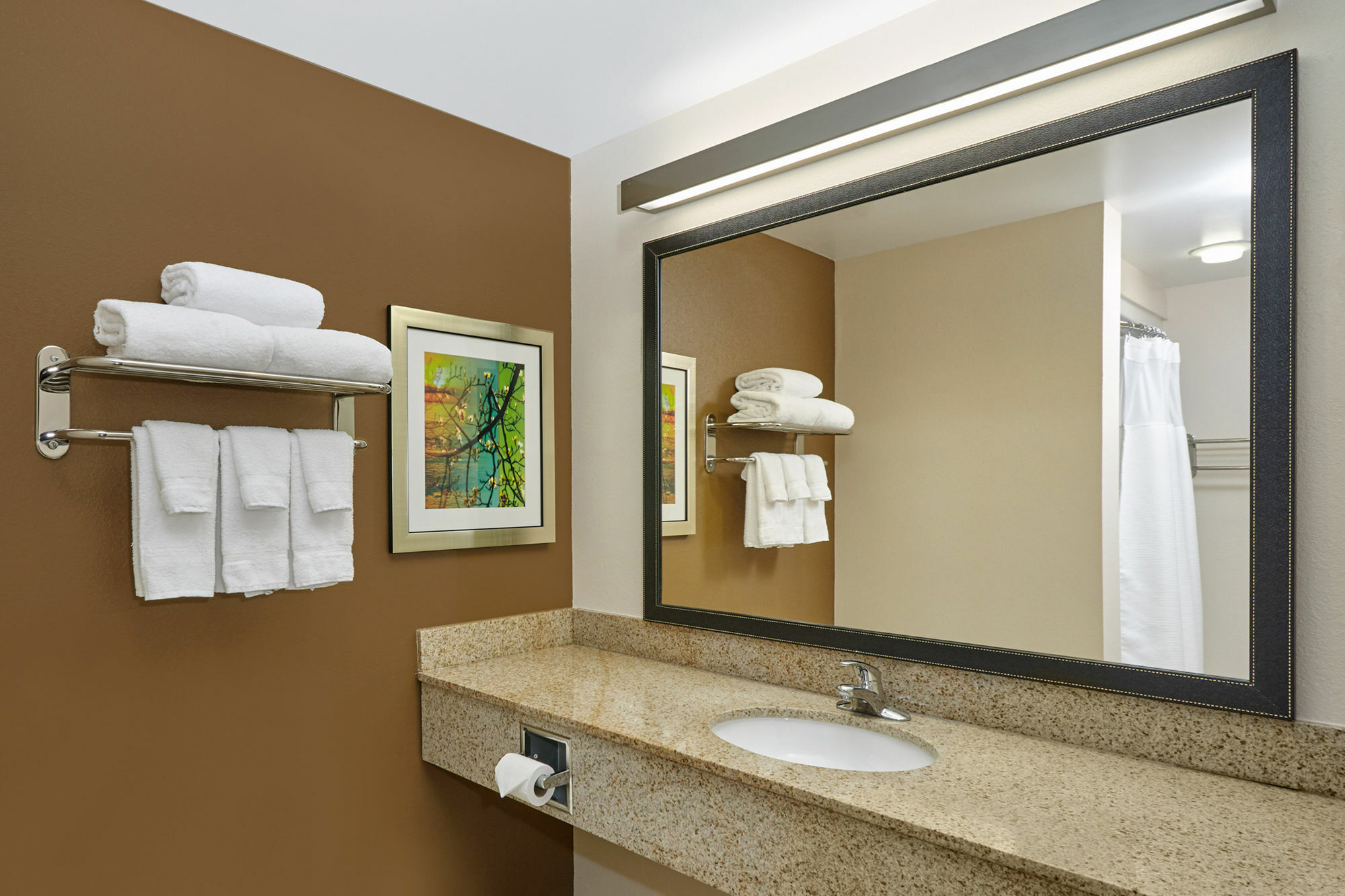 Fairfield And Chicago Hotel